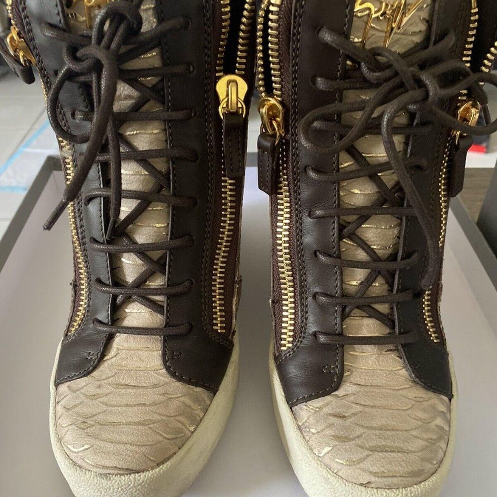 Giuseppe Zanotti  leather ankle boots